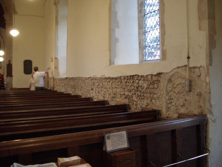 Photo of south wall of nave